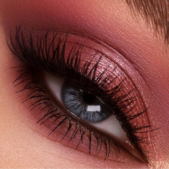 Pat McGrath Labs: Divine Rose Luxe Quad - Picture 10 of 12